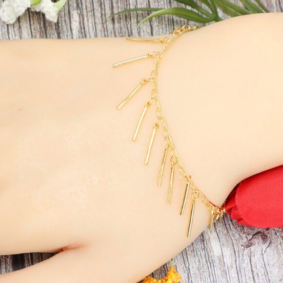 "Trendy Handmade Bracelet – A Stylish Gift for Women & Girls, MAR091389 - Picture 6 of 10